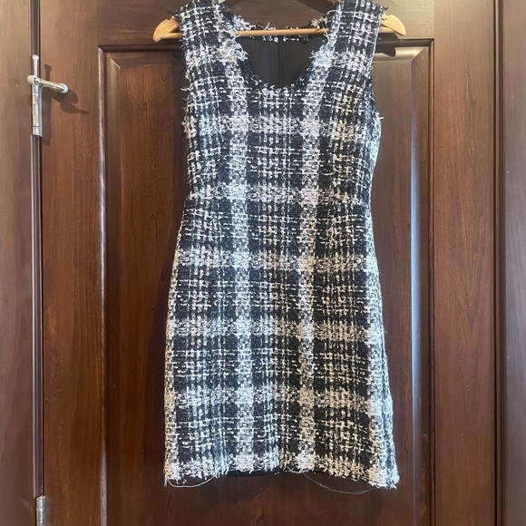 Theory Monochrome Tweed Mini Dress - Picture 5 of 5